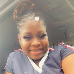 Meet your Posher, Martina